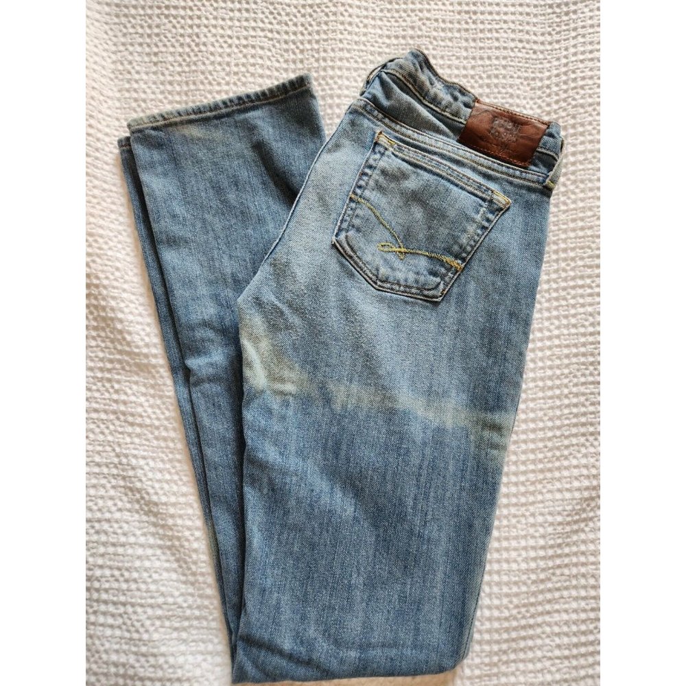 Ruehl No.925 Distressed Light Wash Denim Blue Jeans Waist 27 Length 35 Womens